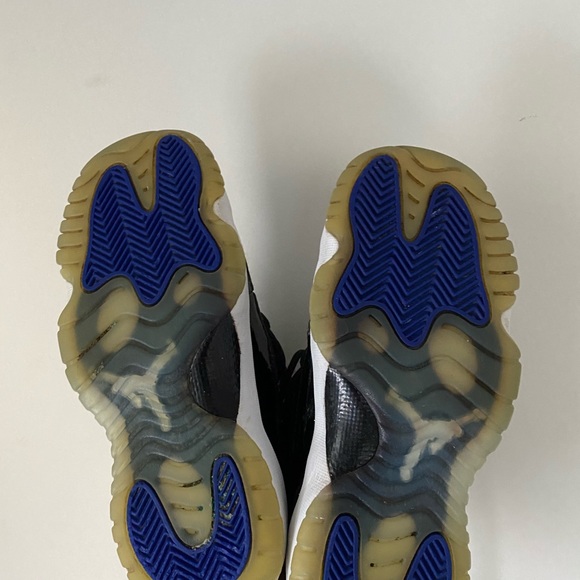 Jordan Space jam 11’s size 3.5 - Picture 11 of 12